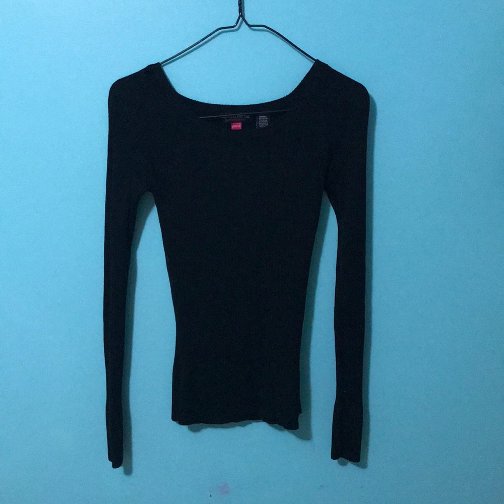 Black long sleeve shirt